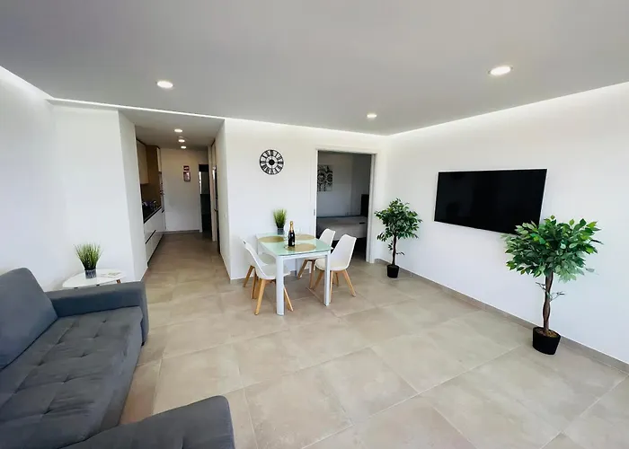 Top Ocean View Apartment - Amazing Sunset - Modern Style - Pool & 200M To Beach
